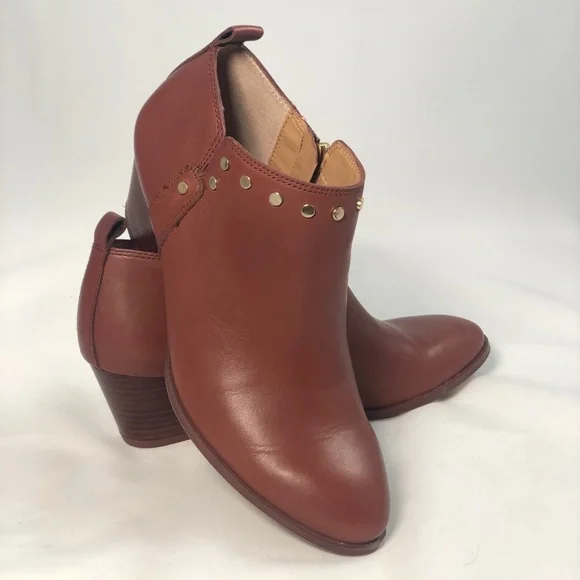 Franco Sarto Shoes Franco Sarto Geneva Leather Ankle Boots 6m